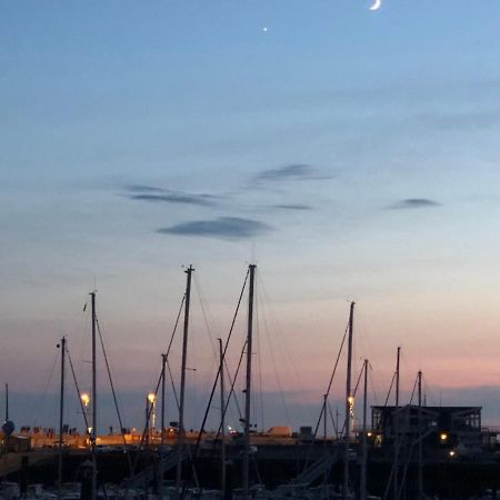 페캉 Au Coeur Du Marche 4 Etoiles 아파트 외부 사진
