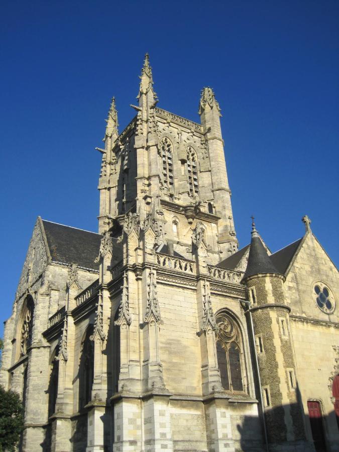 페캉 Au Coeur Du Marche 4 Etoiles 아파트 외부 사진